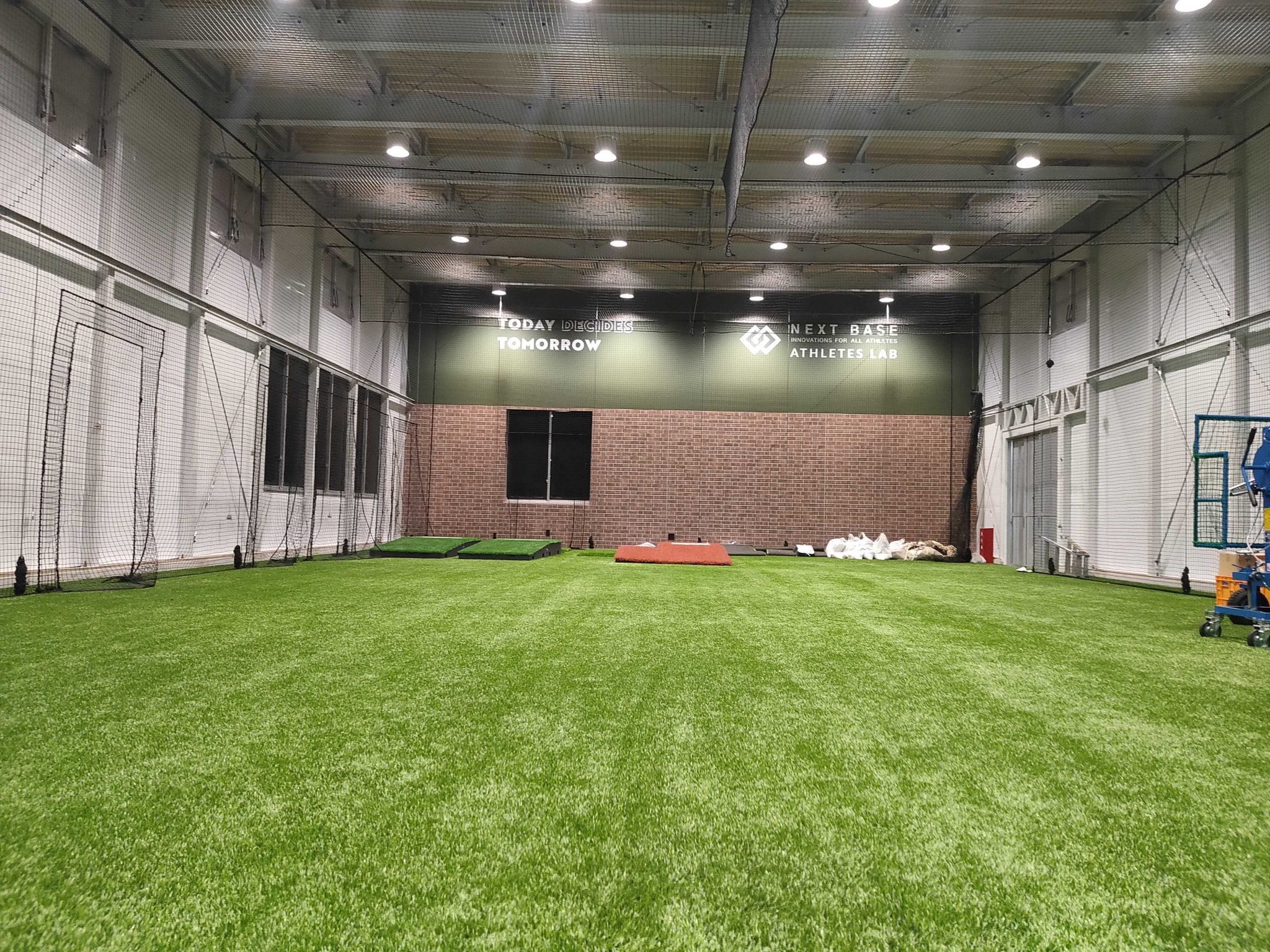 「NEXT BASE ATHLETES LAB」 8月27日開設 NEXT BASE ITとスポーツを結ぶベンチャー企業